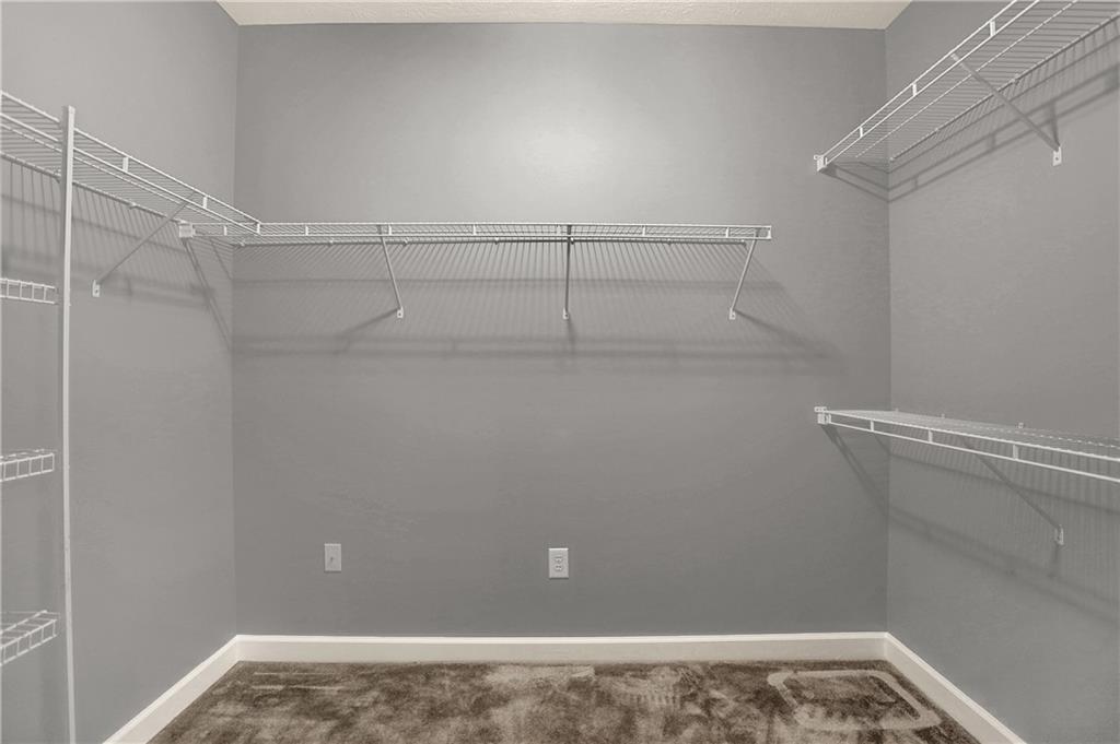 1033 Falcon Ridge Indianapolis, IN 46280 - Photo 33 of 52 Gallery Image 33