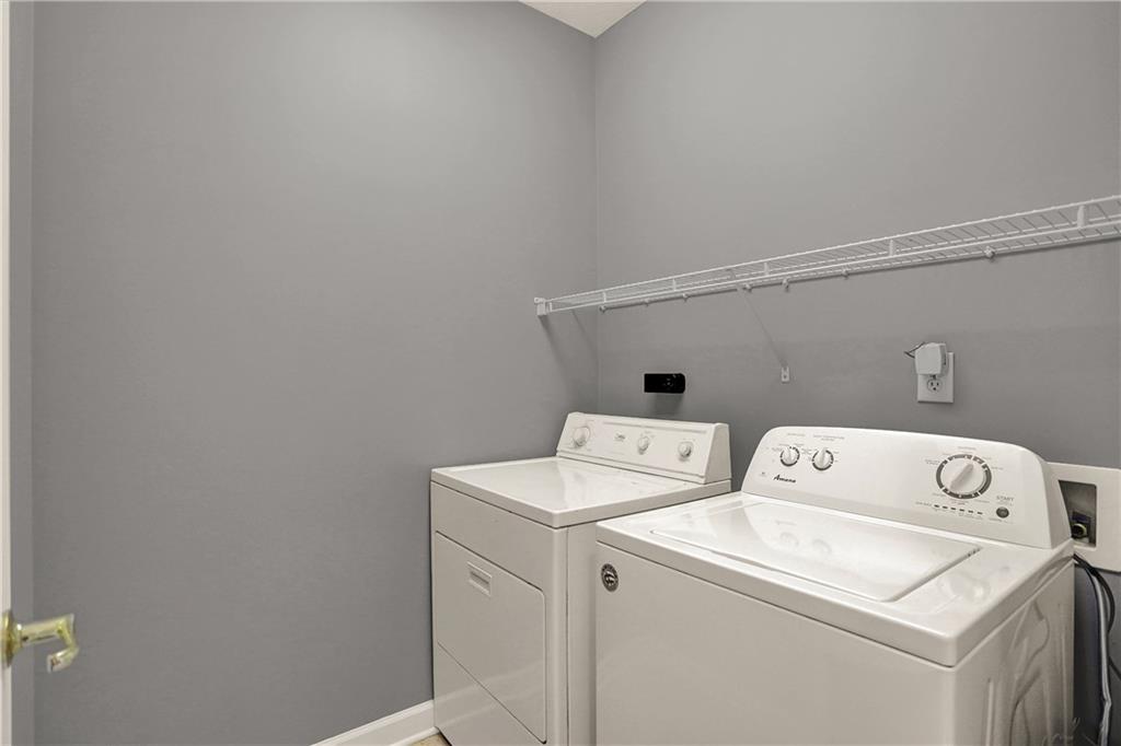 1033 Falcon Ridge Indianapolis, IN 46280 - Photo 34 of 52 Gallery Image 34