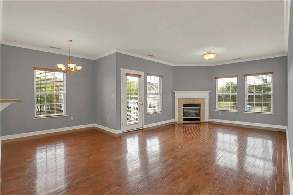 1033 Falcon Ridge Indianapolis, IN 46280 - Photo 4 of 52 Gallery Image 4