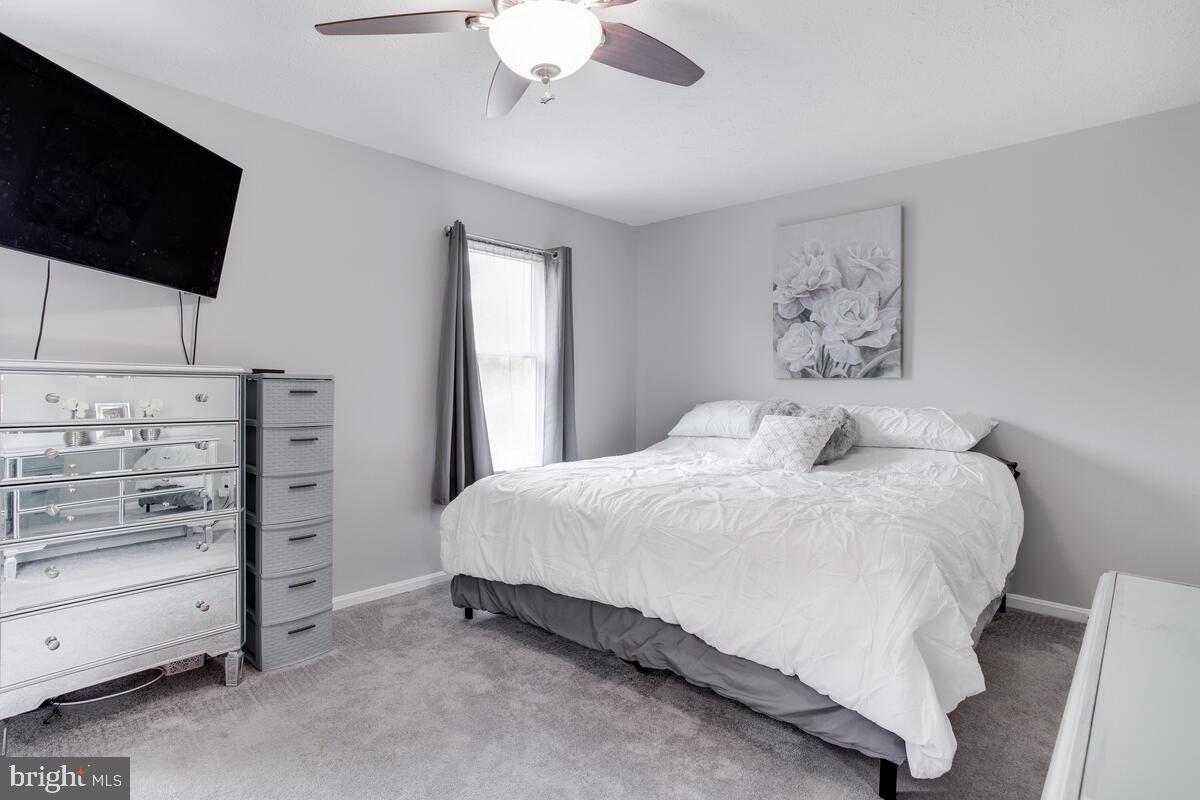 38 Powder View Court Baltimore, MD 21236 - Photo 17 of 47 Primary bedroom