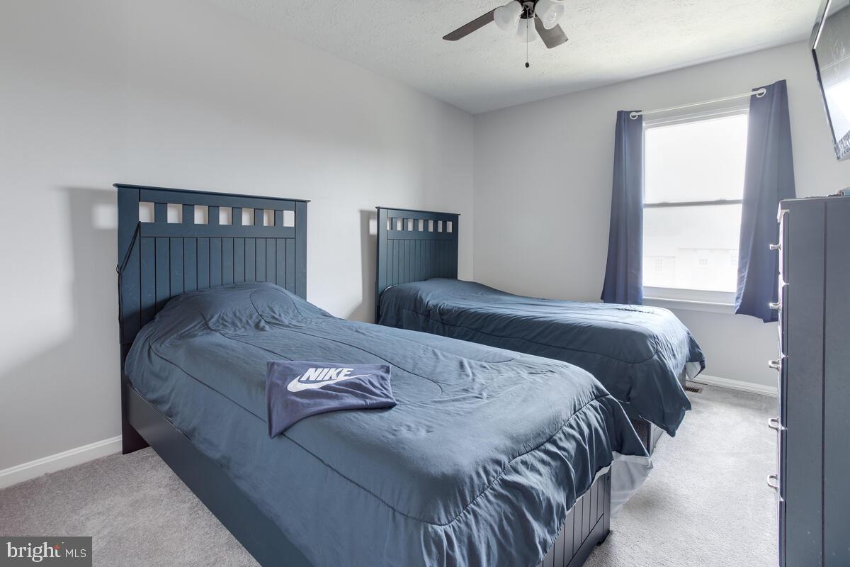 38 Powder View Court Baltimore, MD 21236 - Photo 32 of 47 Bedroom 2, upper level