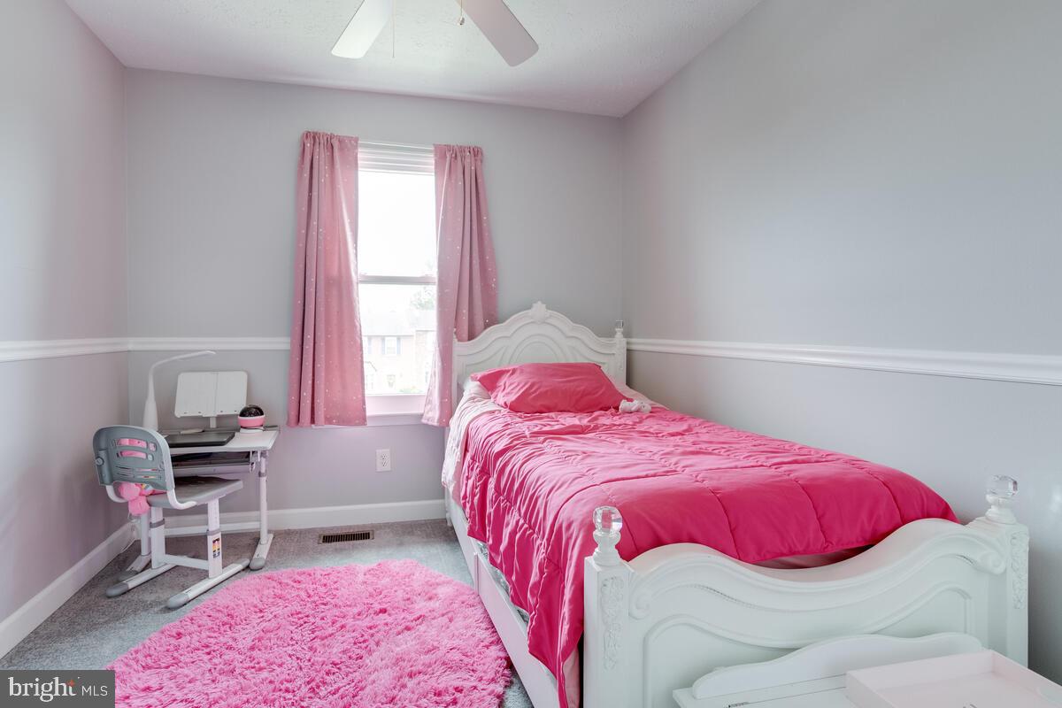 38 Powder View Court Baltimore, MD 21236 - Photo 34 of 47 Bedroom 3, upper level