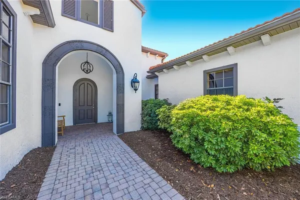 $800,000 | 21701 Arenga Lane, Estero, FL 33928