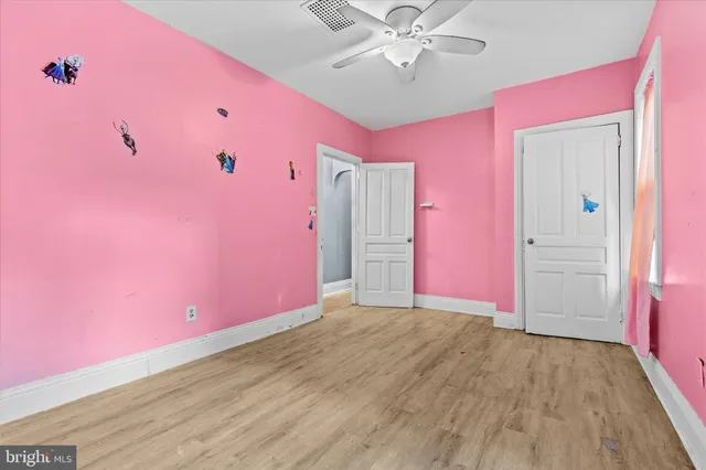 a view of livingroom with hardwood