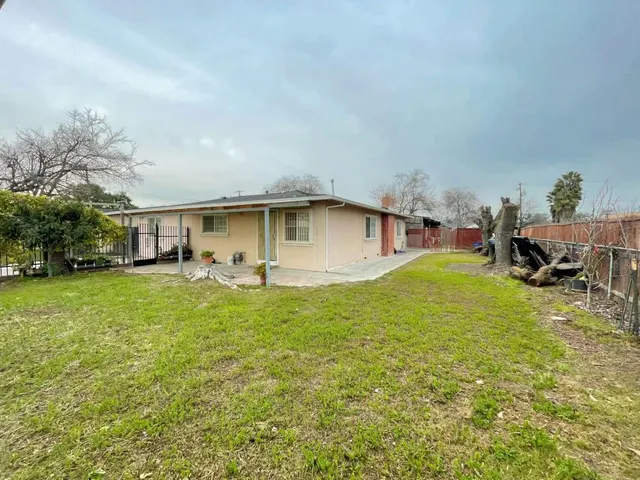 $448,000 | 113 Elkhorn Boulevard, Rio Linda, CA 95673