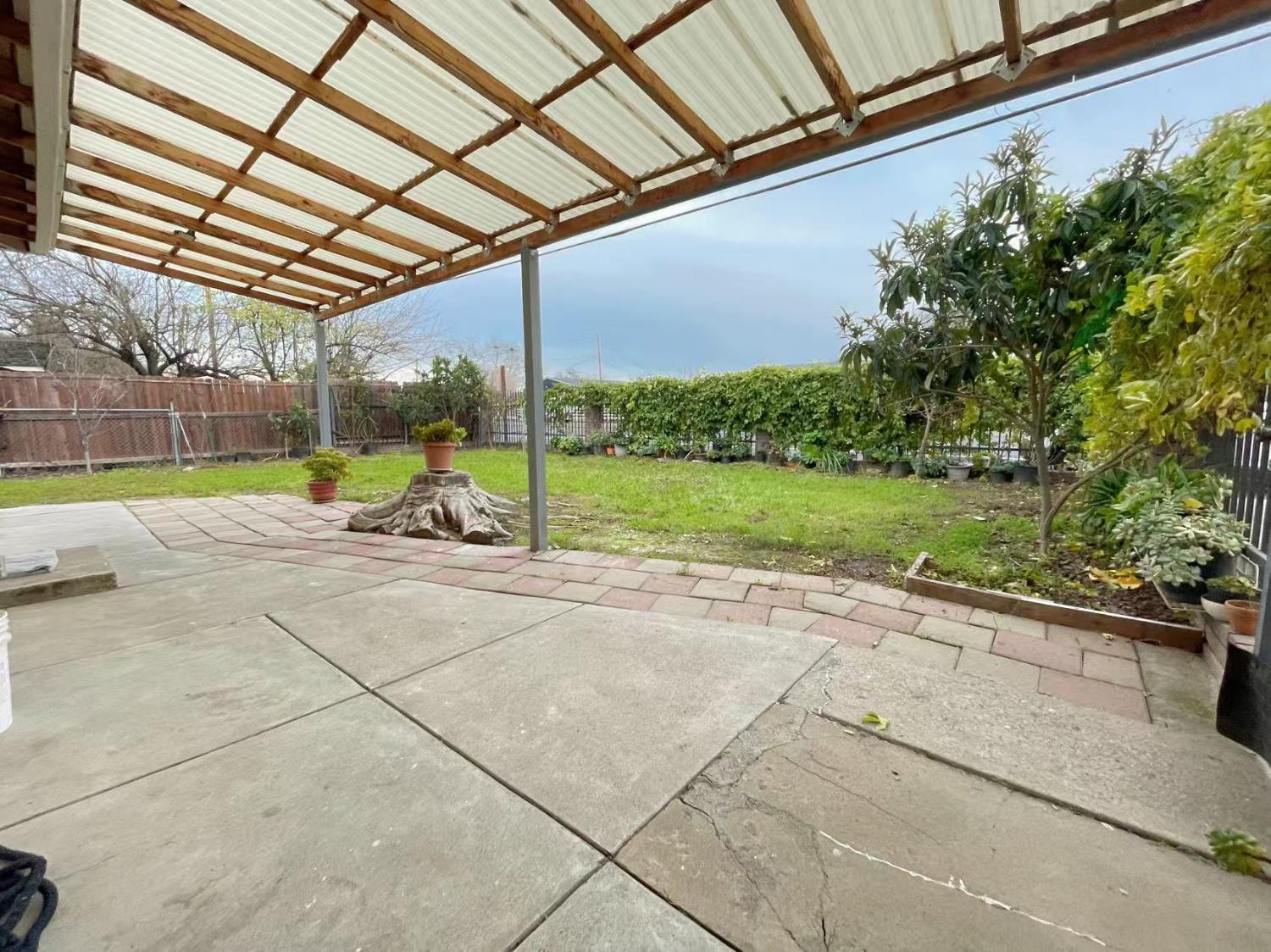 113 Elkhorn Boulevard Rio Linda, CA 95673 - Photo 7 of 34