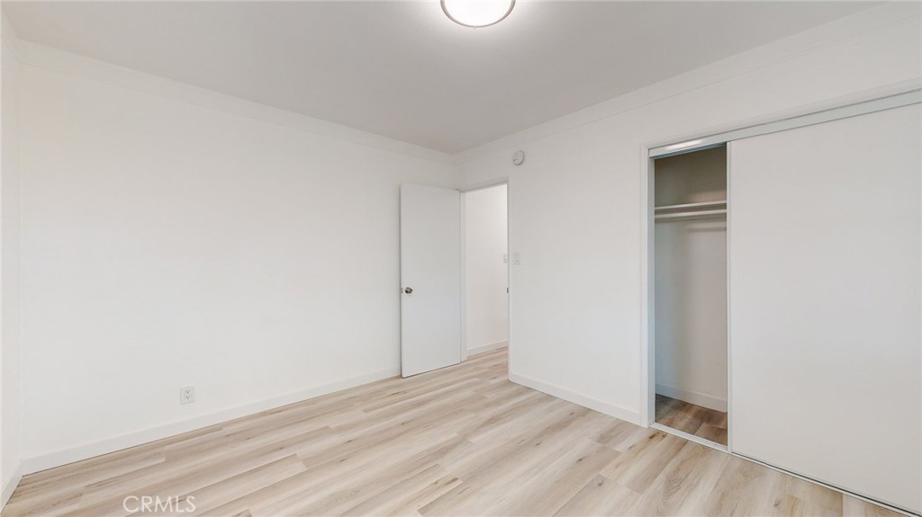 239 1/2 3rd Avenue Venice, CA 90291 - Photo 16 of 24 Large closets