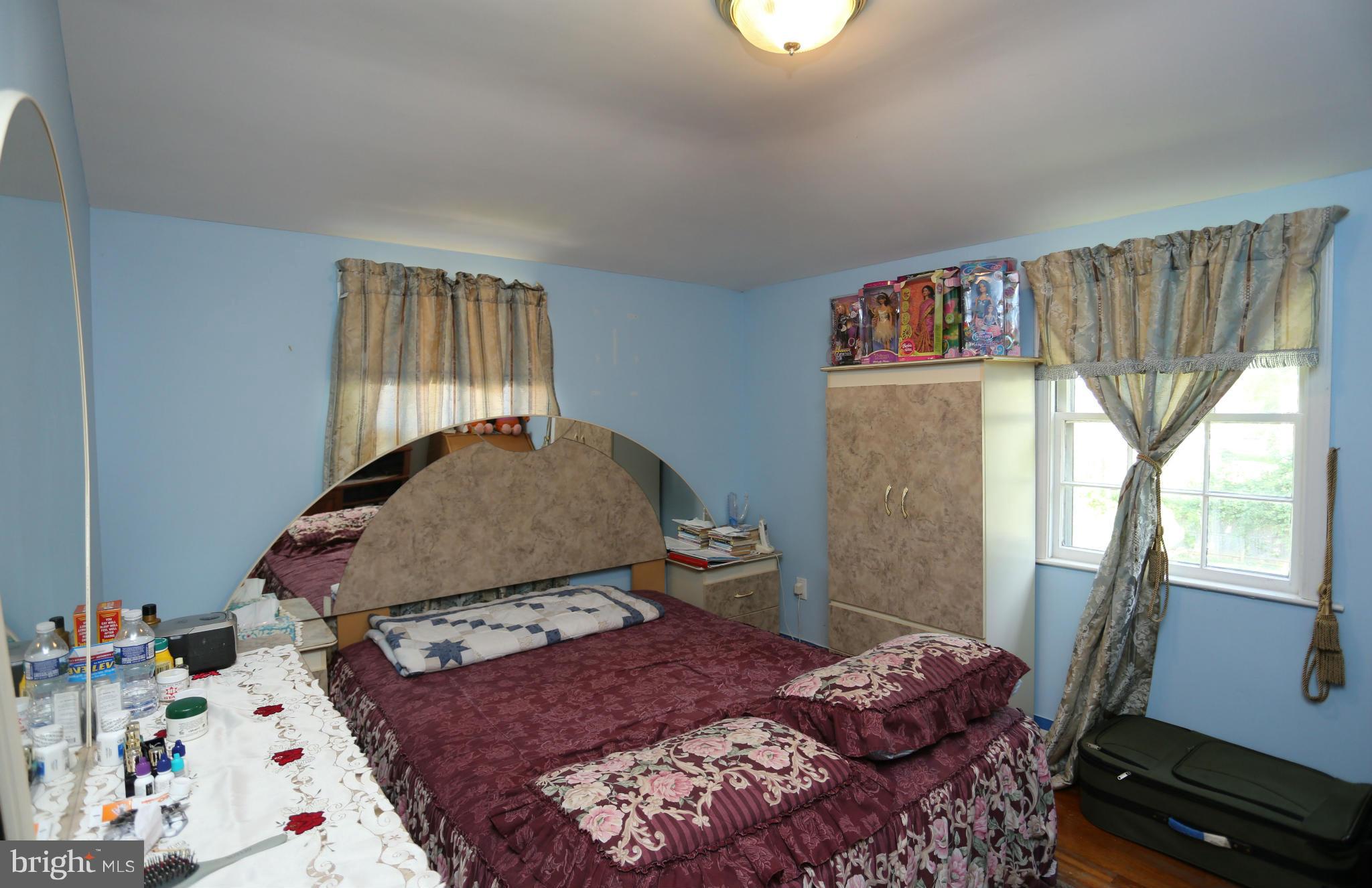 3670 Forest Hill Road Baltimore, MD 21207 - Photo 17 of 22 Bedroom