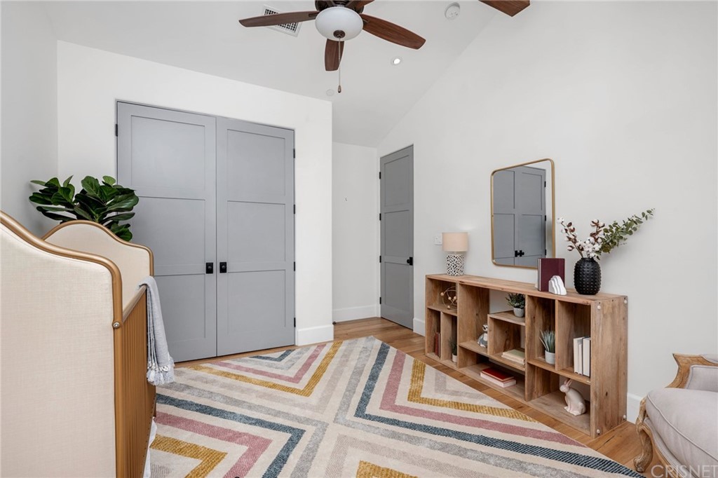 12108 Viewcrest Road Studio City, CA 91604 - Photo 41 of 51