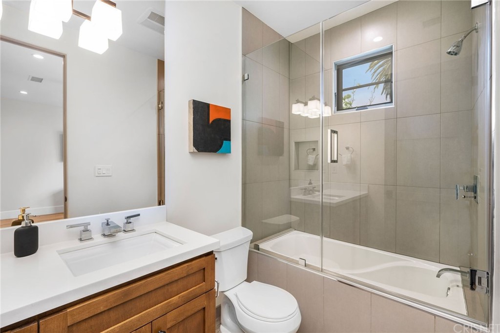 12108 Viewcrest Road Studio City, CA 91604 - Photo 42 of 51