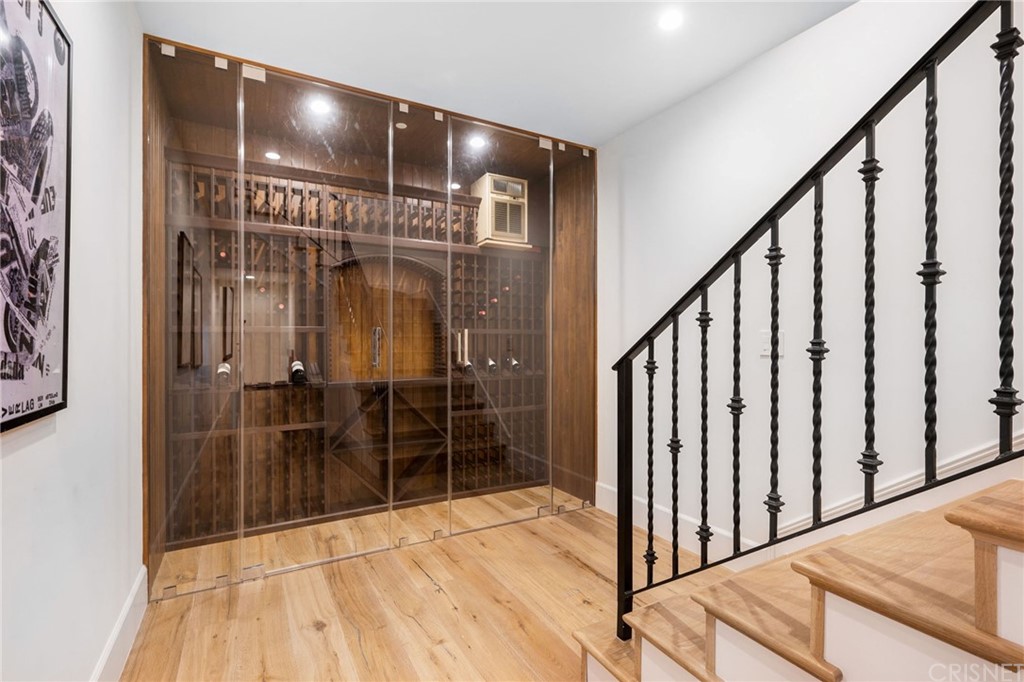 12108 Viewcrest Road Studio City, CA 91604 - Photo 43 of 51