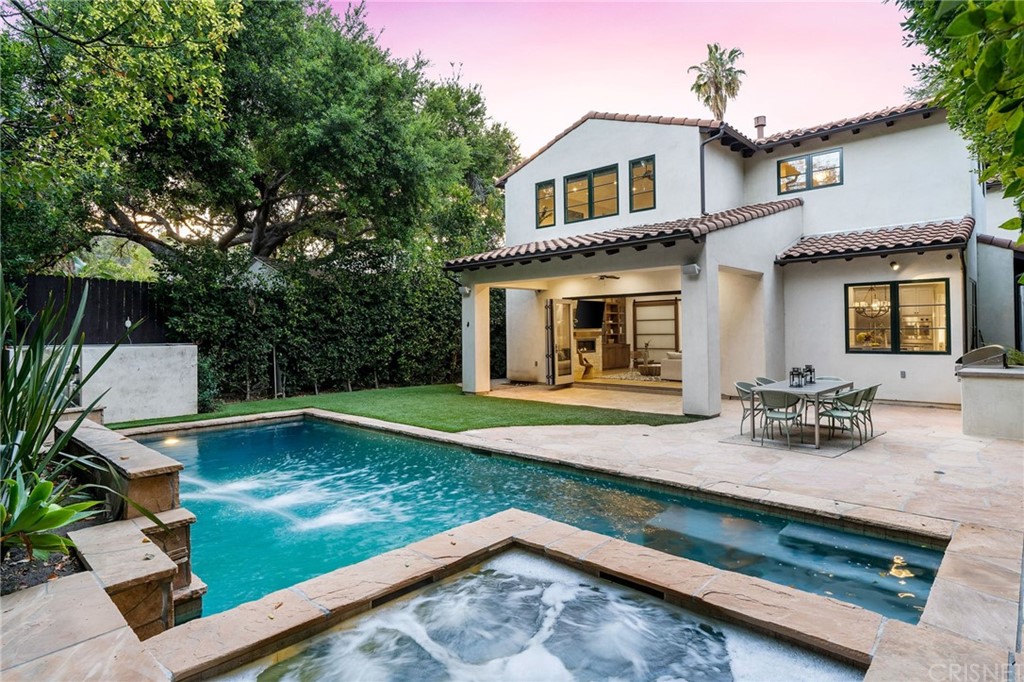 12108 Viewcrest Road Studio City, CA 91604 - Photo 47 of 51