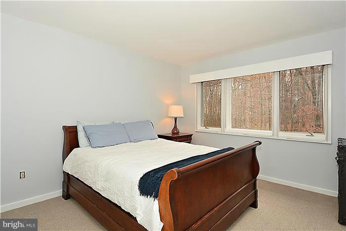2451 Brussels Court Reston, VA 20191 - Photo 14 of 23 Bedroom