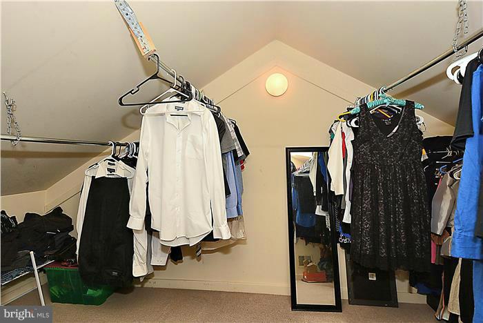 2451 Brussels Court Reston, VA 20191 - Photo 10 of 23 Bedroom (Master)