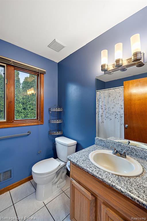 2926 Alexander Street Rochester Hills, MI 48309 - Photo 20 of 34