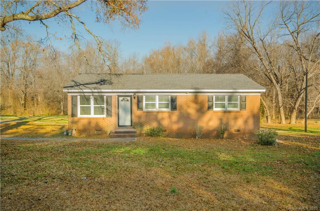 356 Old Pinckney Road York, SC 29745 - Photo 1 of 10 a front view of a house with a yard