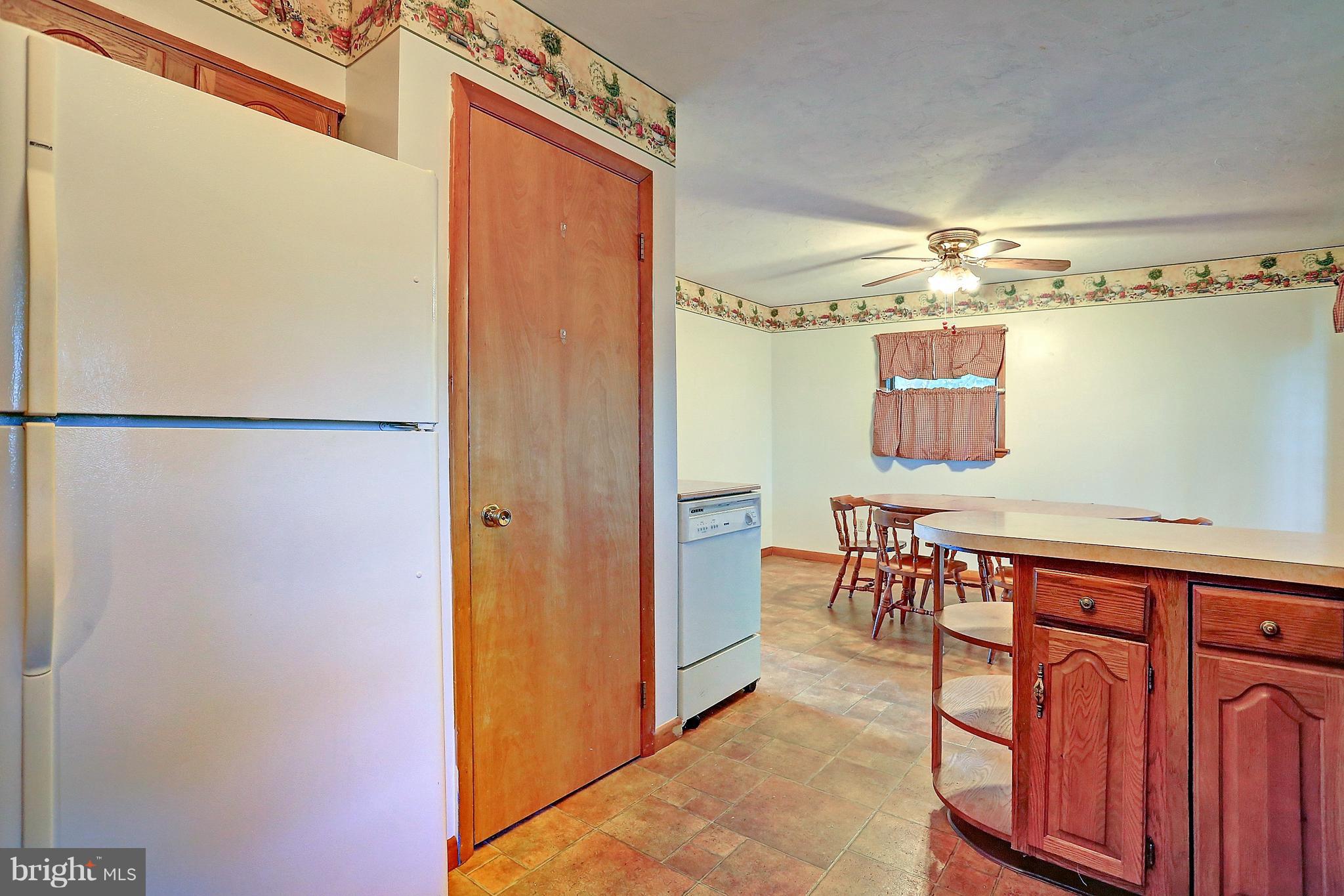 501 Mengus Mill Road Littlestown, PA 17340 - Photo 15 of 47