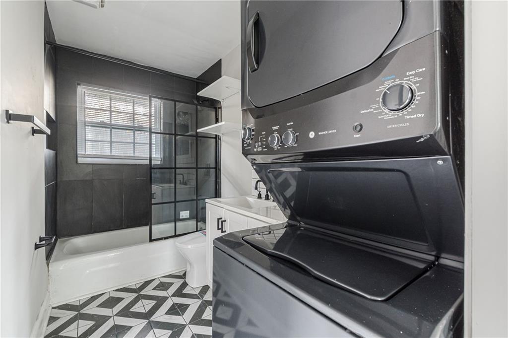 919 Hobson Street Southwest Atlanta, GA 30310 - Photo 10 of 24
