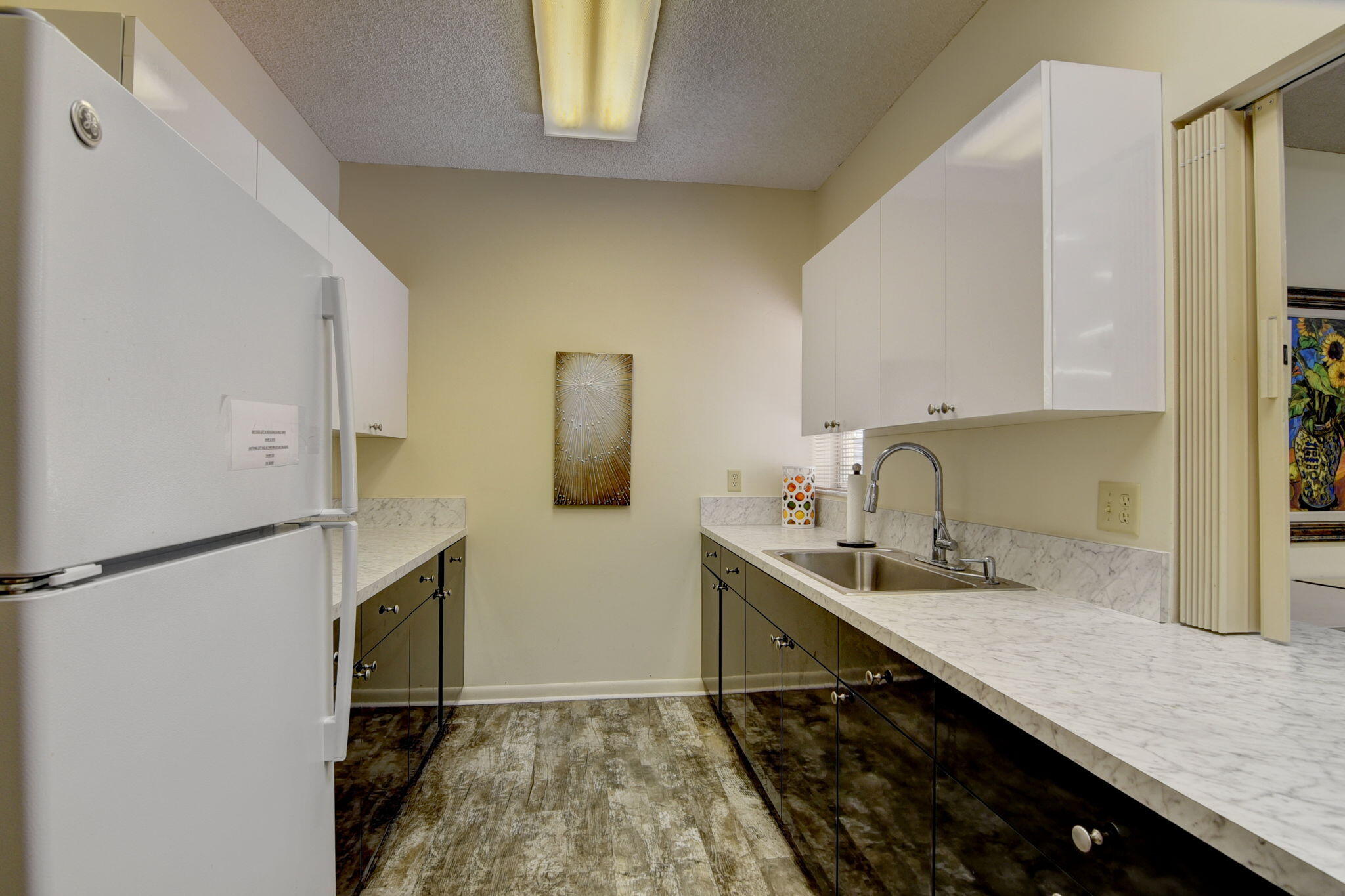 8889 Windtree Street Boca Raton, FL 33496 - Photo 42 of 47 Clubhouse Kitchen