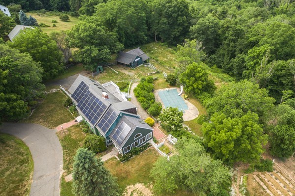 46 Wenham Road Topsfield, MA 01983 - Photo 27 of 28 Gallery Image 27