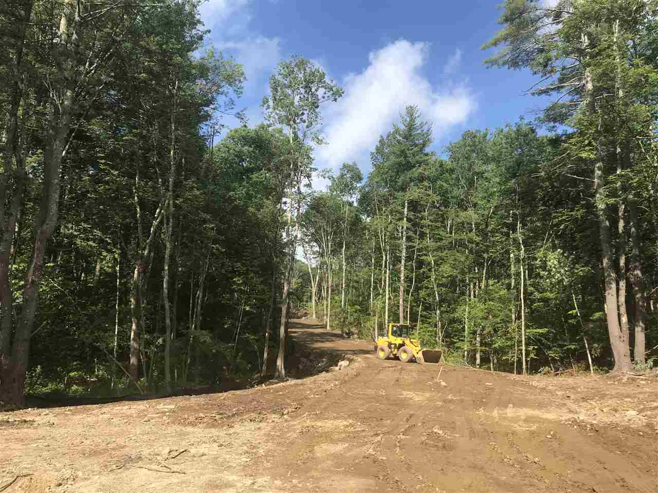 73 Haverhill Road Salem, NH 03079 - Photo 3 of 8