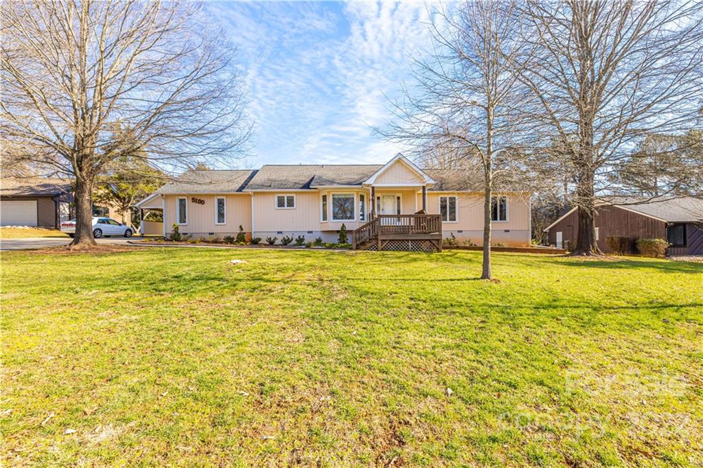 5100 Rounding Run Road Charlotte, NC 28277 - Photo 2 of 46 a view of a house with a large trees