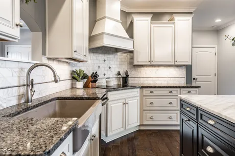 $1,200,000 | 9358 Sullivan Place, Zionsville, IN 46077