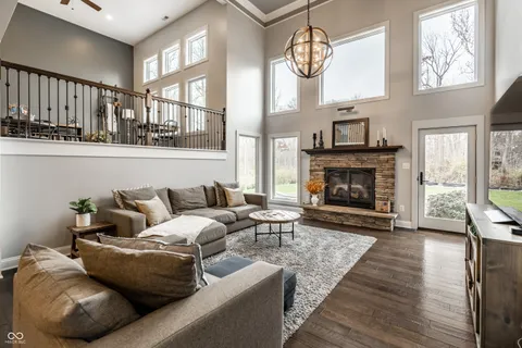 $1,200,000 | 9358 Sullivan Place, Zionsville, IN 46077