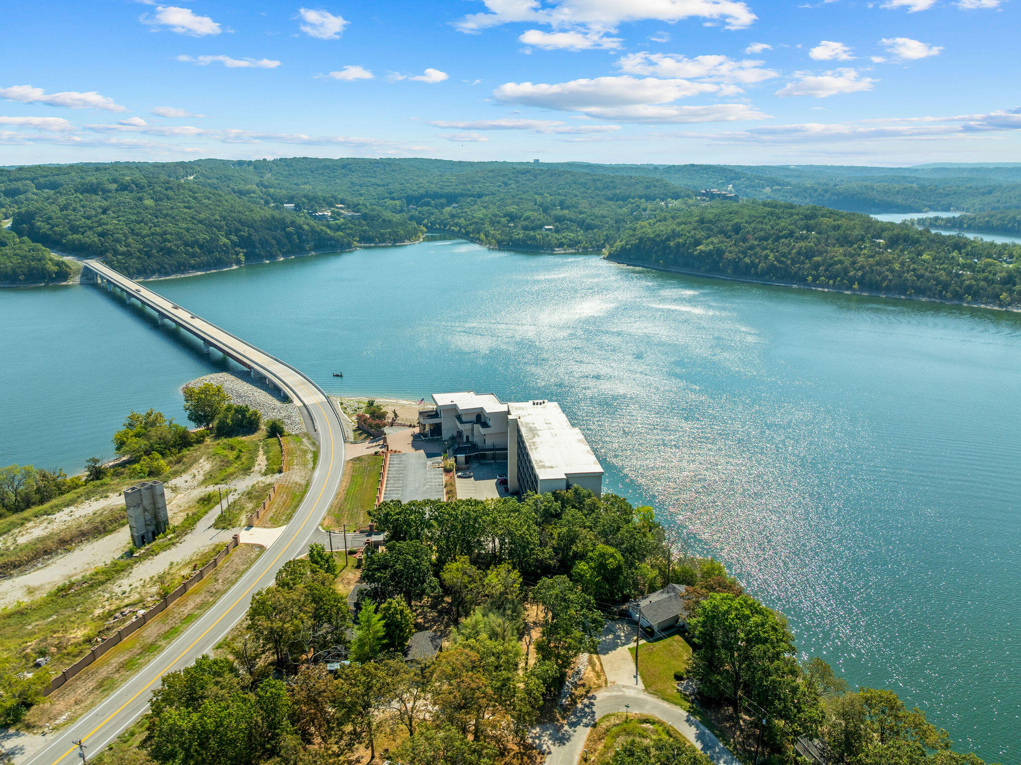 303 5th Avenue Ridgedale, MO 65739 - Photo 10 of 11 Table Rock Lake