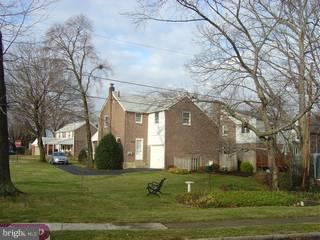 265 School Lane Springfield, PA 19064 - Photo 2 of 6 Gallery Image 2