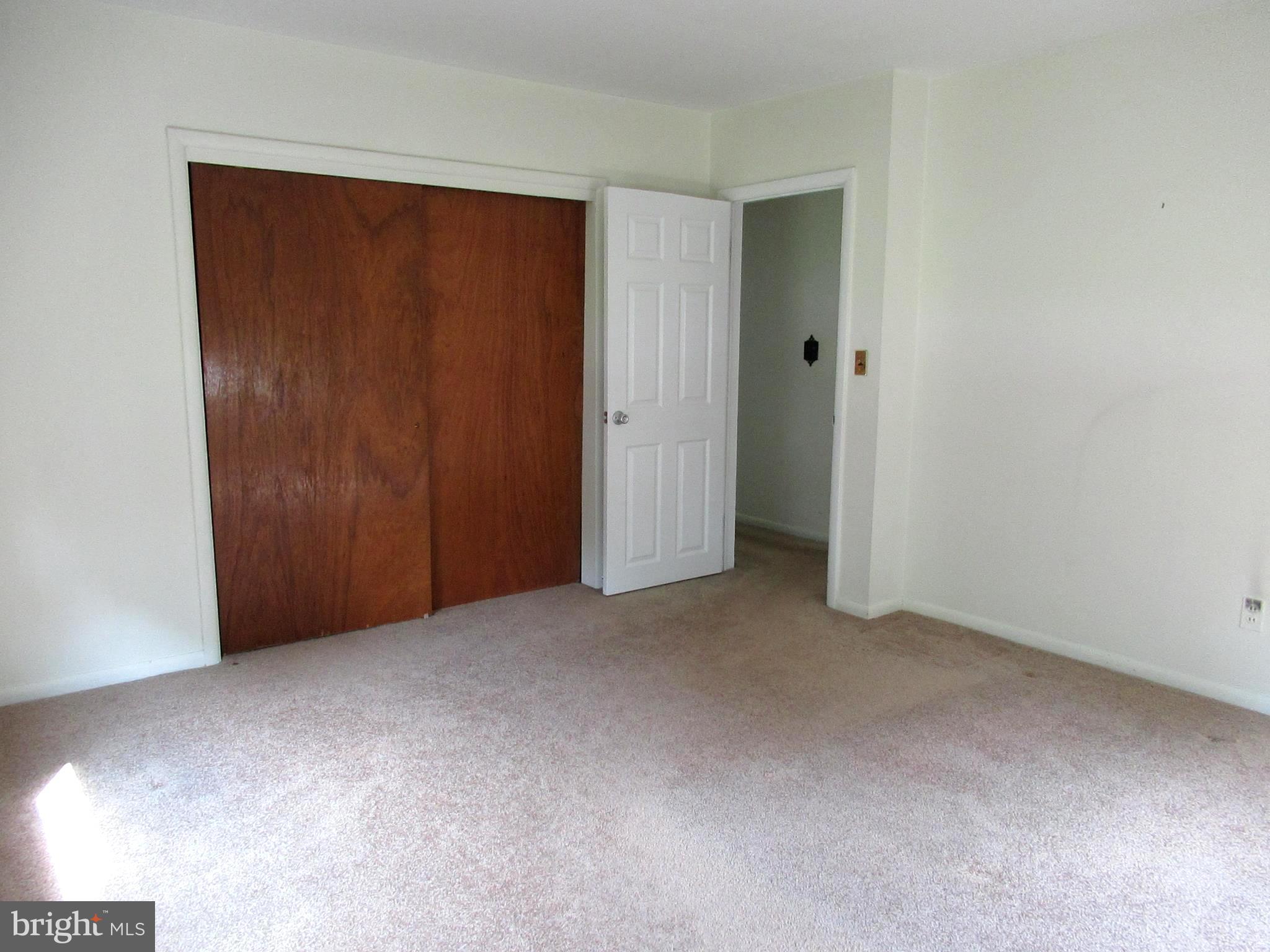 577 Brook Road Baltimore, MD 21286 - Photo 11 of 30 Closet for first floor bedroom #1