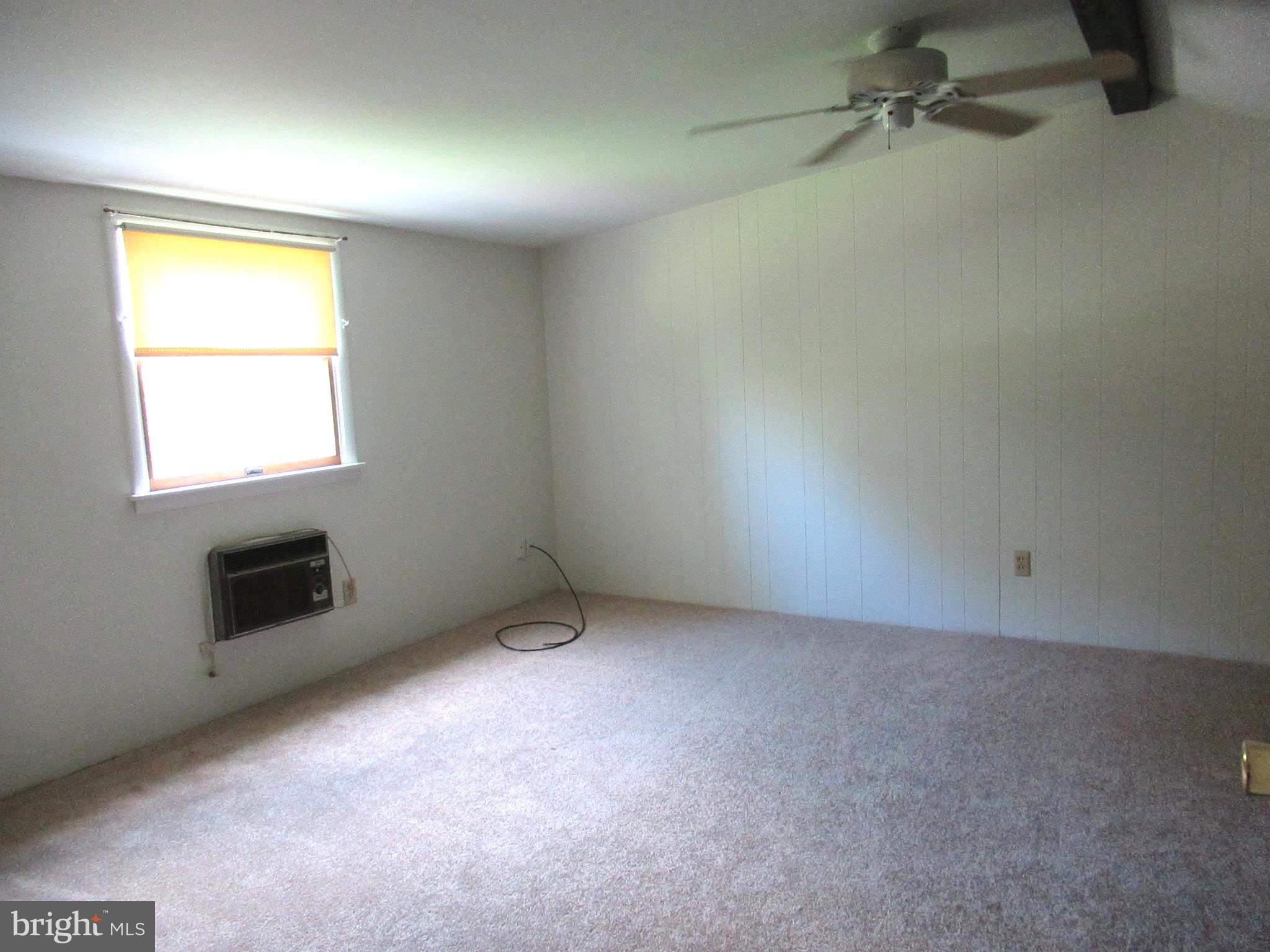 577 Brook Road Baltimore, MD 21286 - Photo 15 of 30 Bedroom #3 upper level