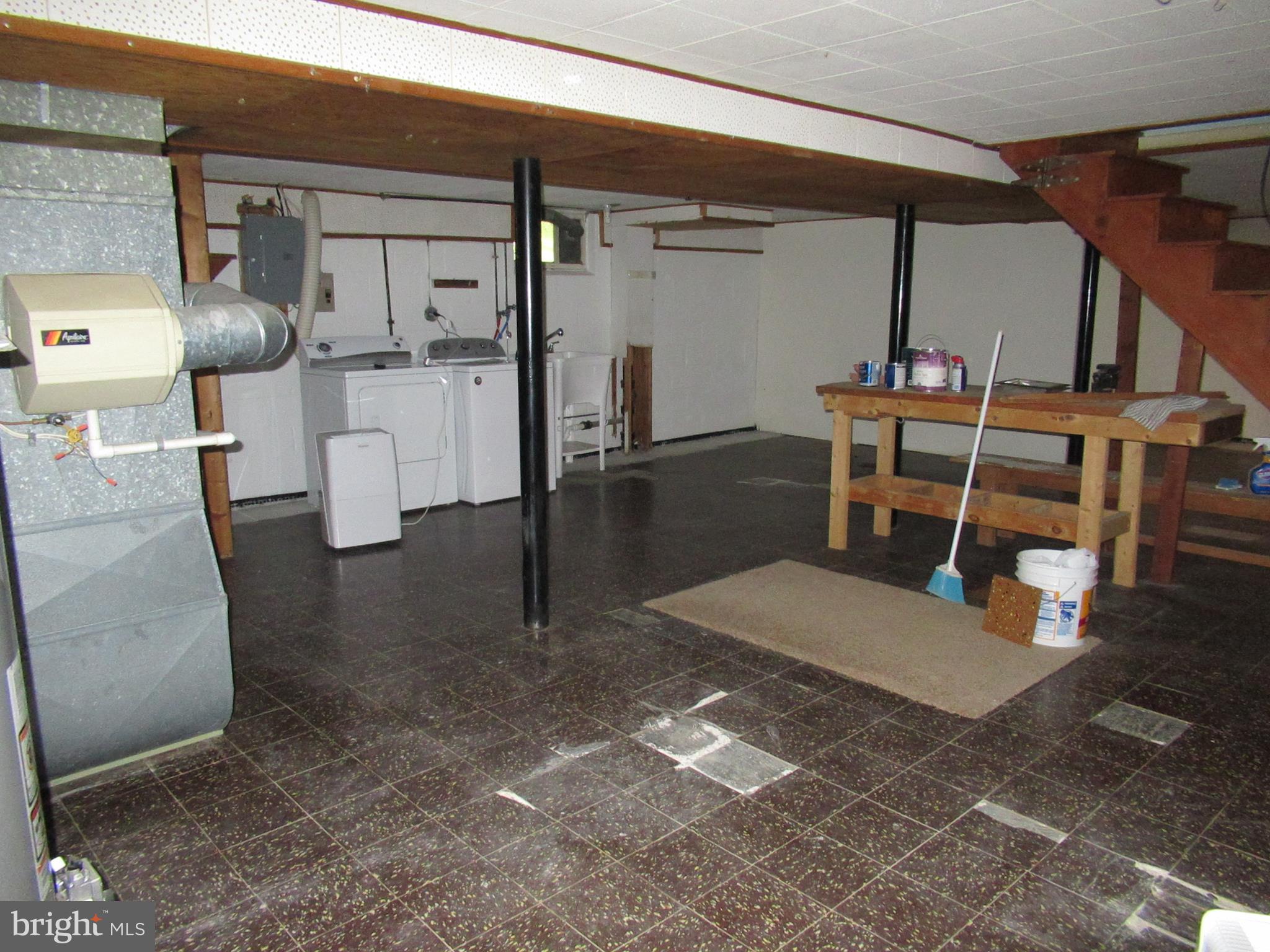 577 Brook Road Baltimore, MD 21286 - Photo 23 of 30 Basement