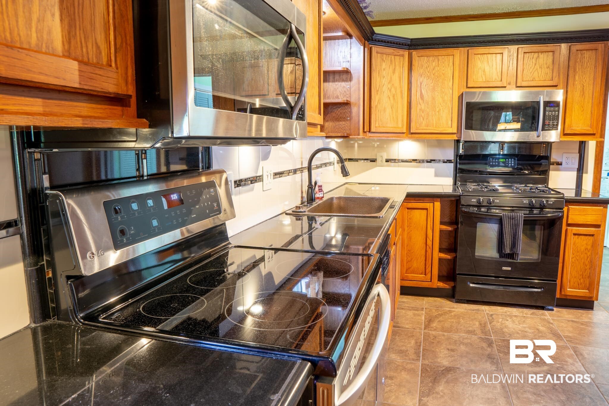 518 West Fern Avenue Foley, AL 36535 - Photo 24 of 44 Kitchen