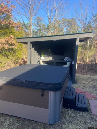 $2,400 | 16864 Easy Street, Flint, TX 75762