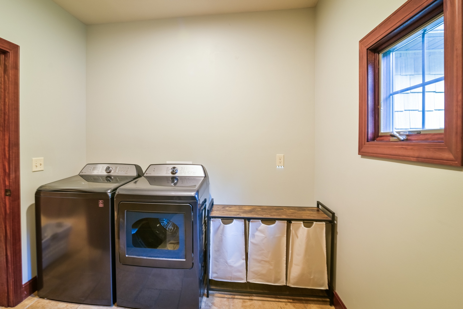 6690 Little Galilee Road Clinton, IL 61727 - Photo 43 of 53 a utility room with dryer and washer