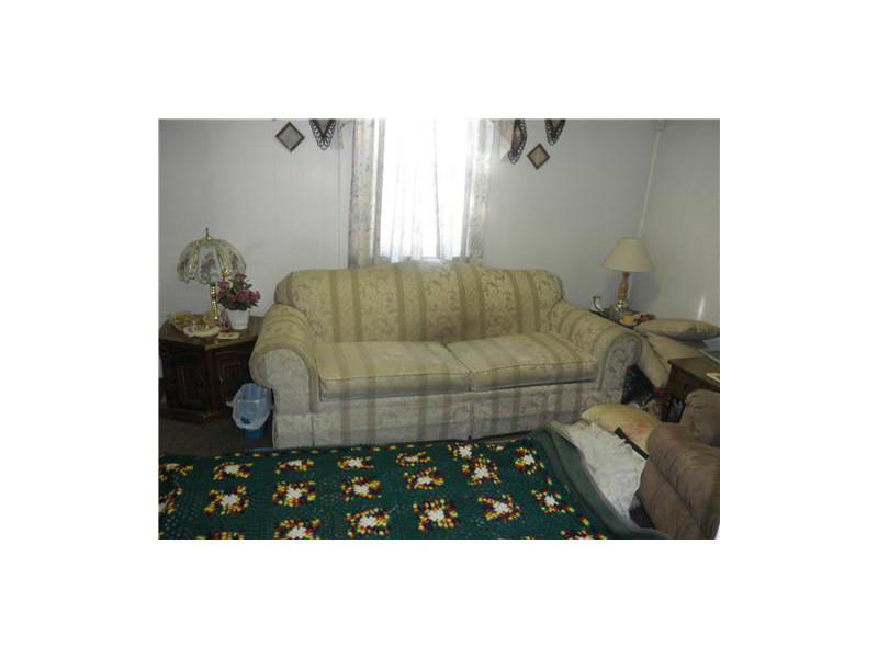 230 Whitestown Road Butler, PA 16001 - Photo 2 of 5 Living Room.