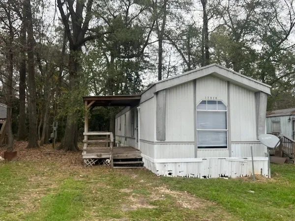 $900 | 12628 Lazy Drive, Willis, TX 77318
