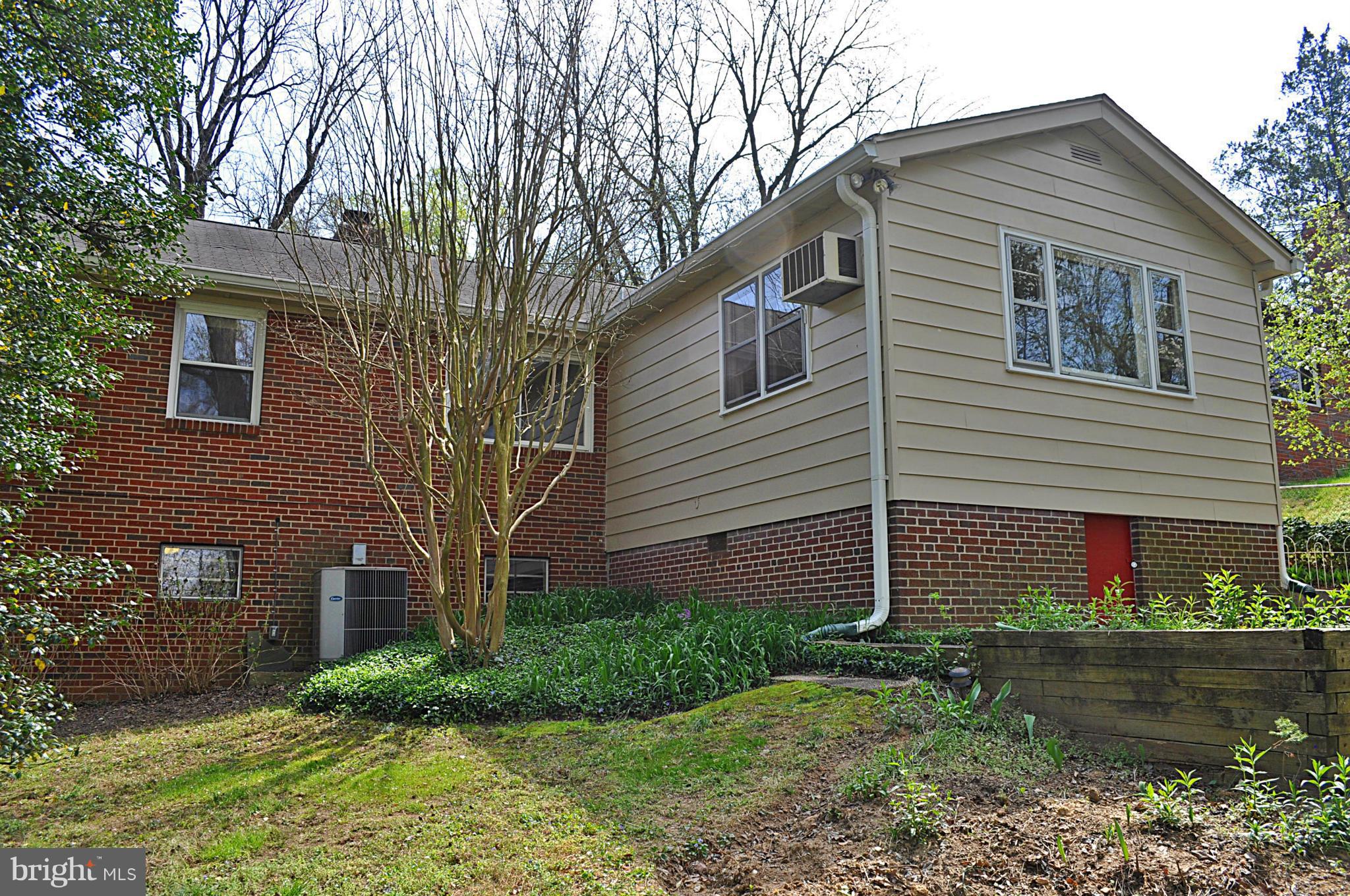 1507 Sanford Road Silver Spring, MD 20902 - Photo 14 of 23 Exterior (Rear)