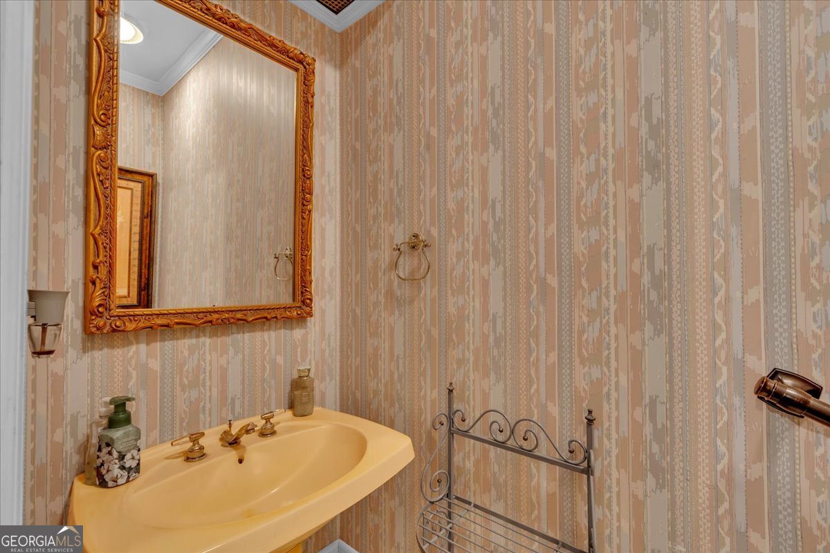 110 Kenneth Drive Dublin, GA 31021 - Photo 27 of 80