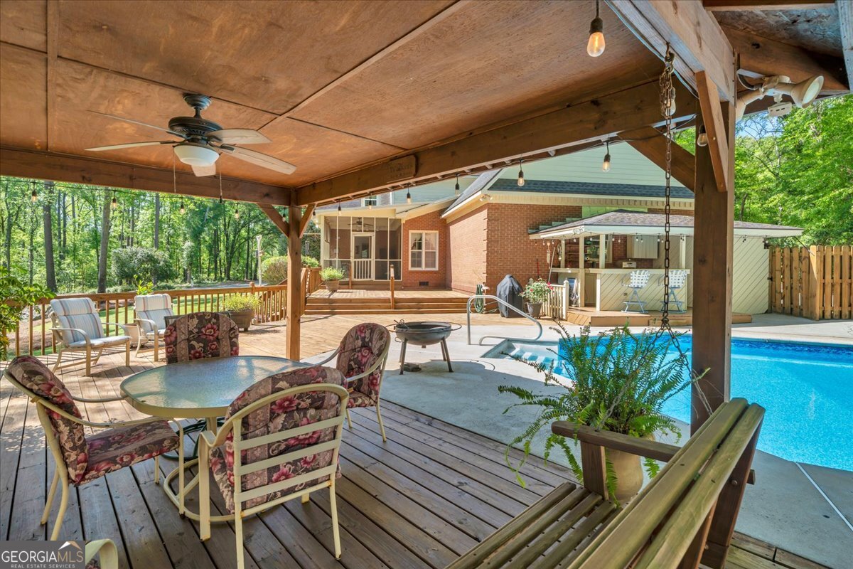 110 Kenneth Drive Dublin, GA 31021 - Photo 53 of 80