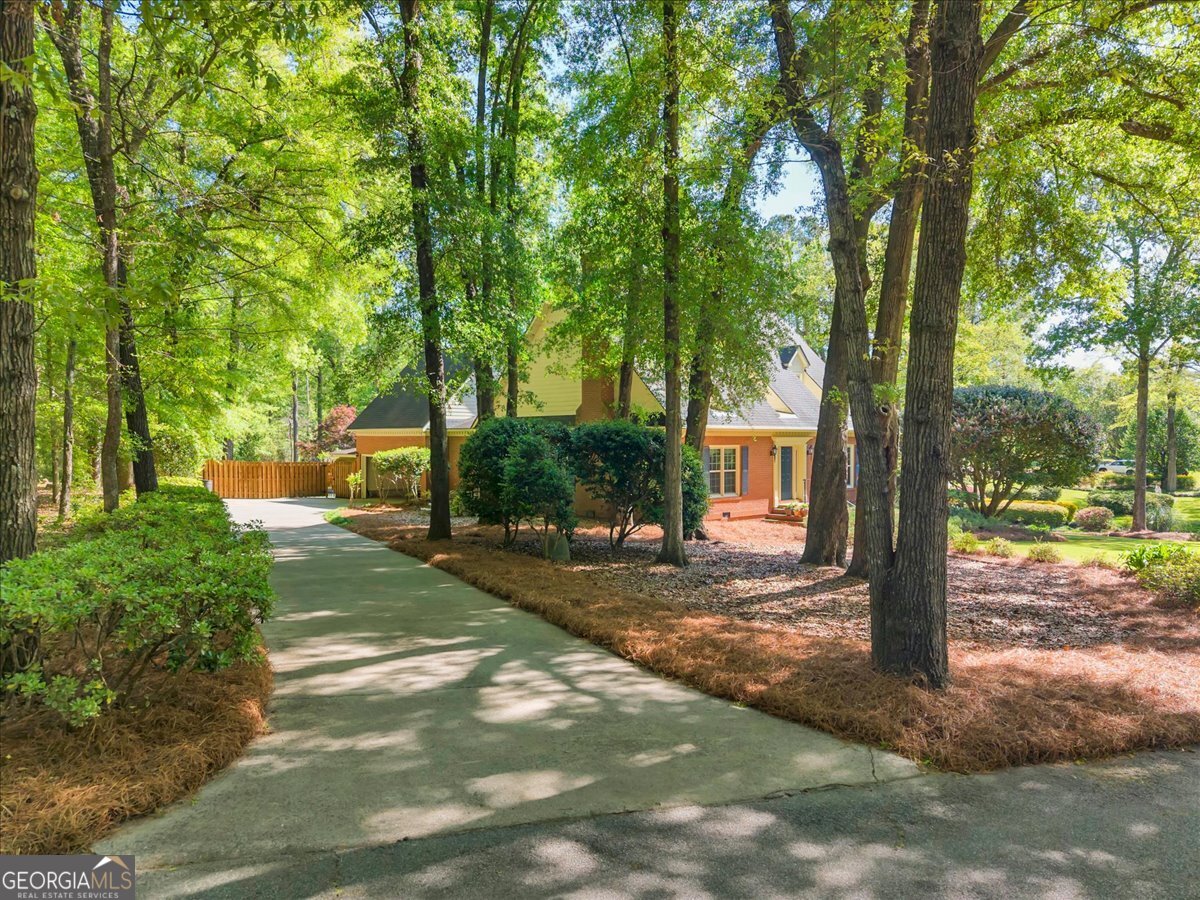 110 Kenneth Drive Dublin, GA 31021 - Photo 8 of 80