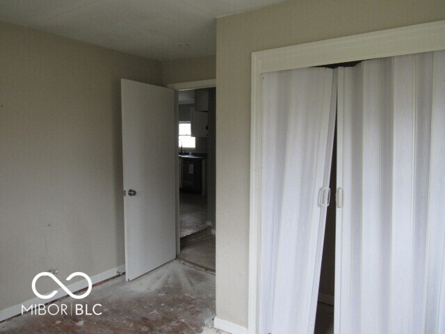 2167 Jackson Lane Anderson, IN 46011 - Photo 17 of 28