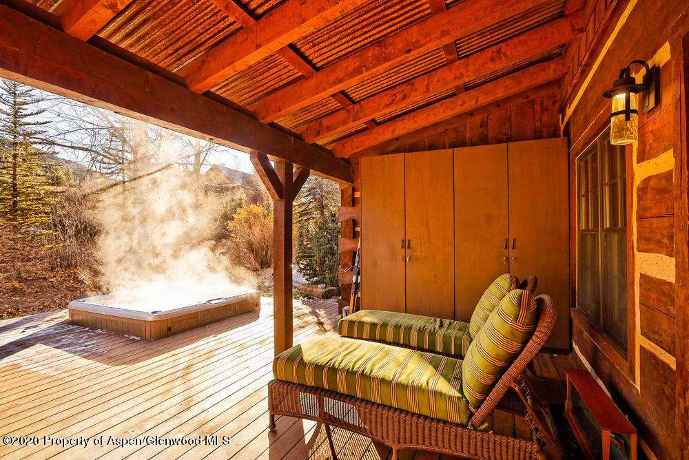 14 Arbaney Ranch Road Basalt, CO 81621 - Photo 21 of 29 a view of sitting area in the balcony
