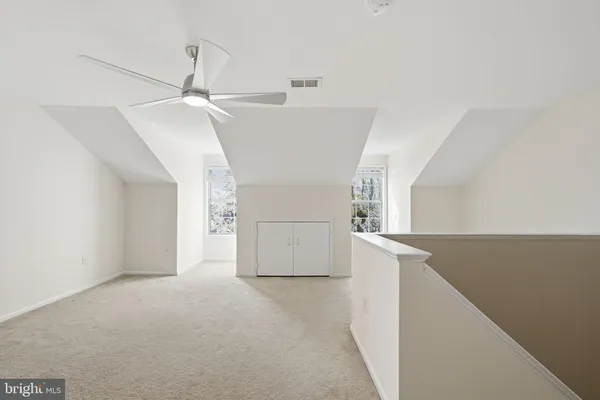 $2,500 | 5957 Havener House Way, Centreville, VA 20120