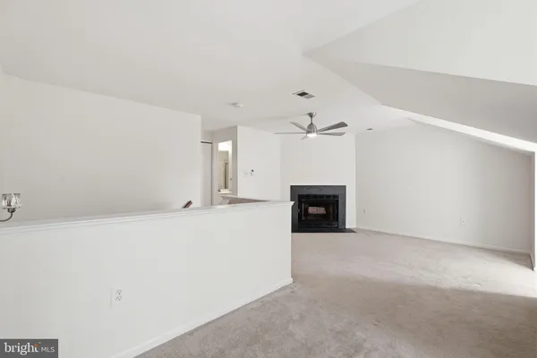 $2,500 | 5957 Havener House Way, Centreville, VA 20120