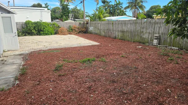 $2,500 | 1512 Northeast 28th Street, Pompano Beach, FL 33064