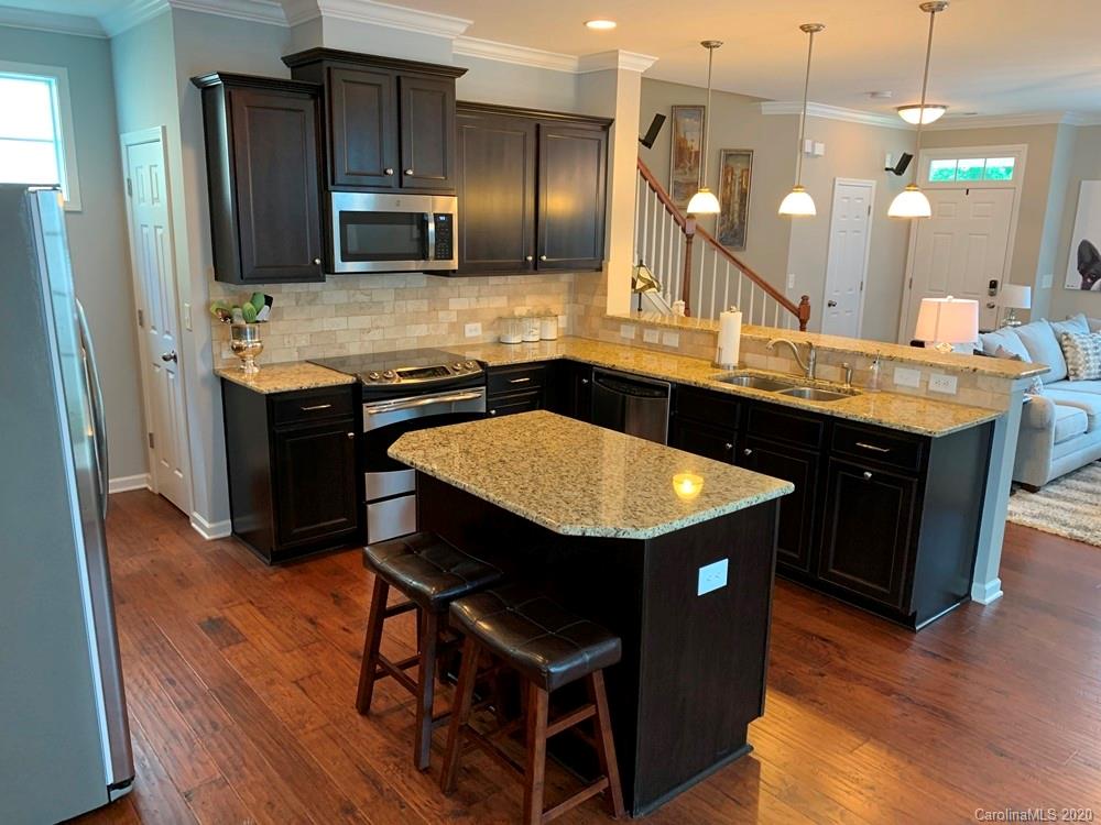 3466 Richard's Crossing Fort Mill, SC 29708 - Photo 7 of 20