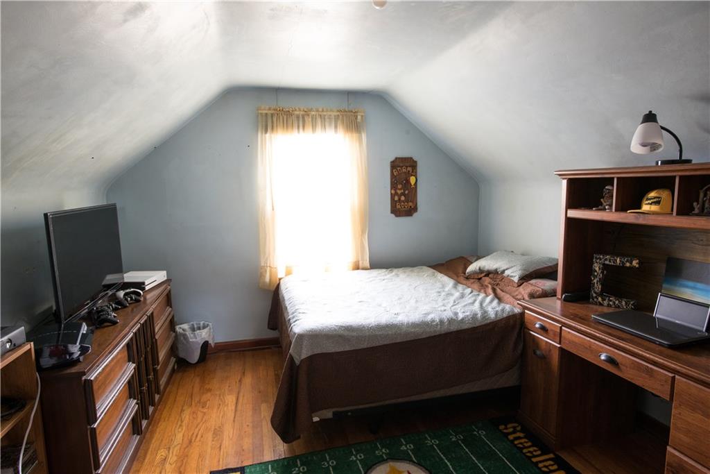 706 Irwin Run Road West Mifflin, PA 15122 - Photo 10 of 14 Gallery Image 10