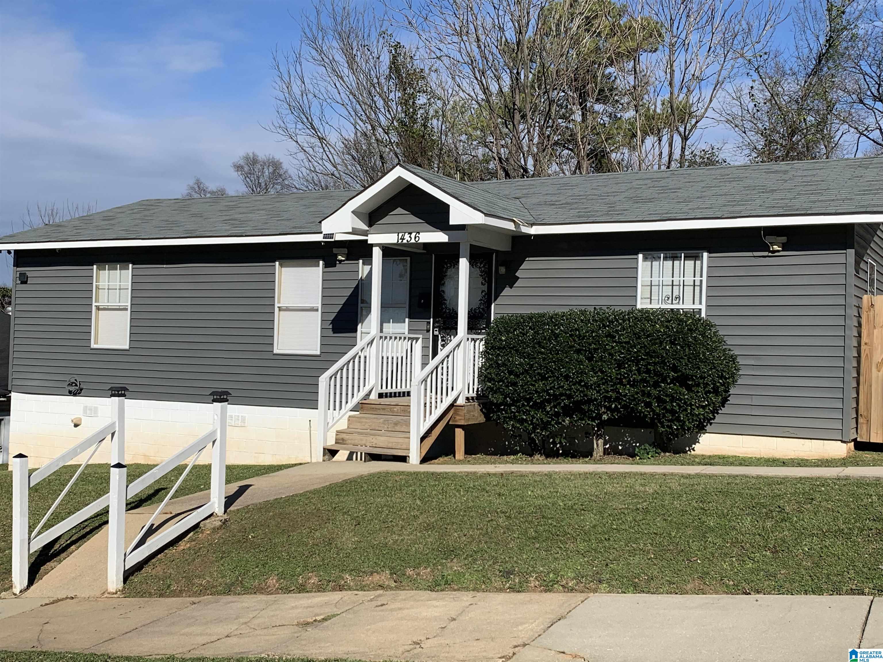 1436 Elizabeth Avenue Tarrant, AL 35217 - Photo 1 of 18